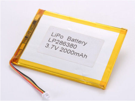 LP286380 3.7V 2000MAH লি-আয়ন ব্যাটারি নির্মাতারা অতিরিক্ত চার্জ সুরক্ষা এবং চাহিদাপূর্ণ পরিবেশের জন্য চার্জযোগ্য